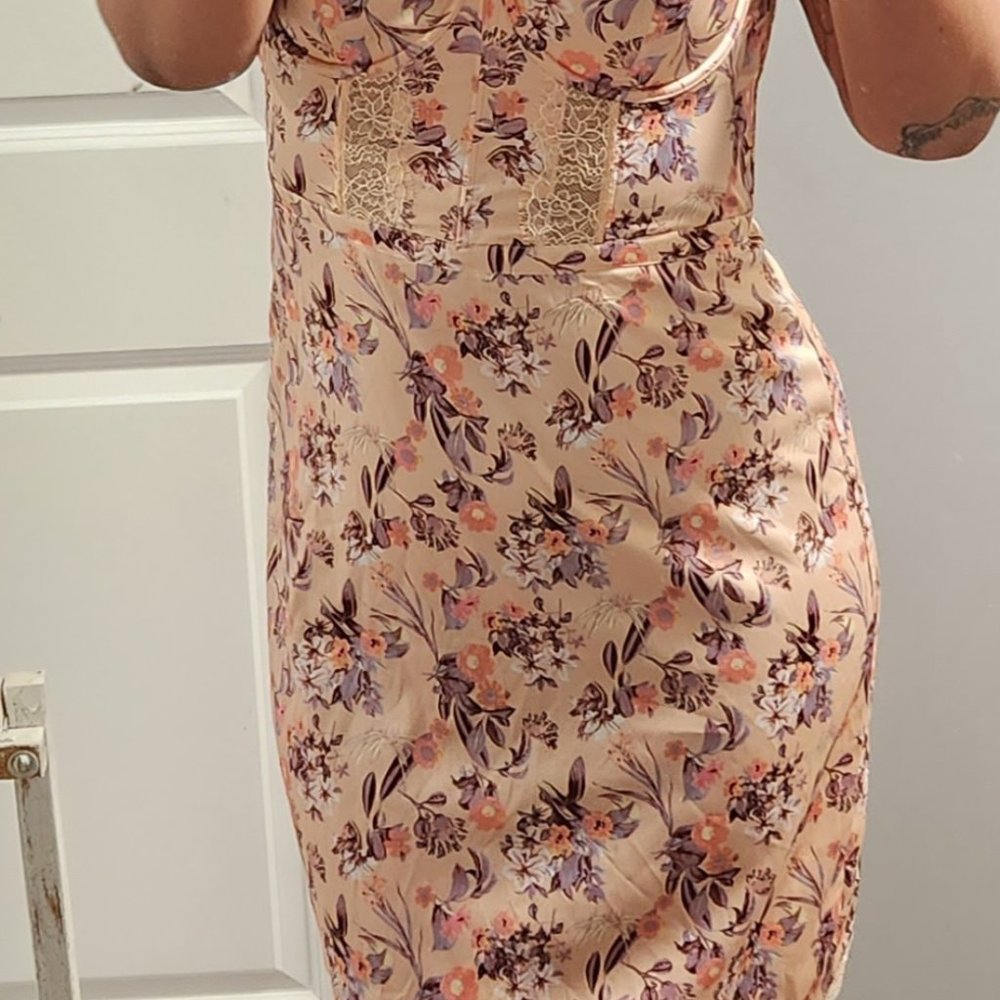 VICTORIAS SECRET DRESS - Picture 2 of 7